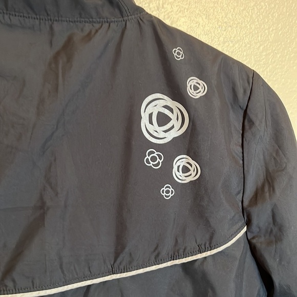 LUCY Black Lightweight Zip Up Active Jacket - Picture 9 of 16